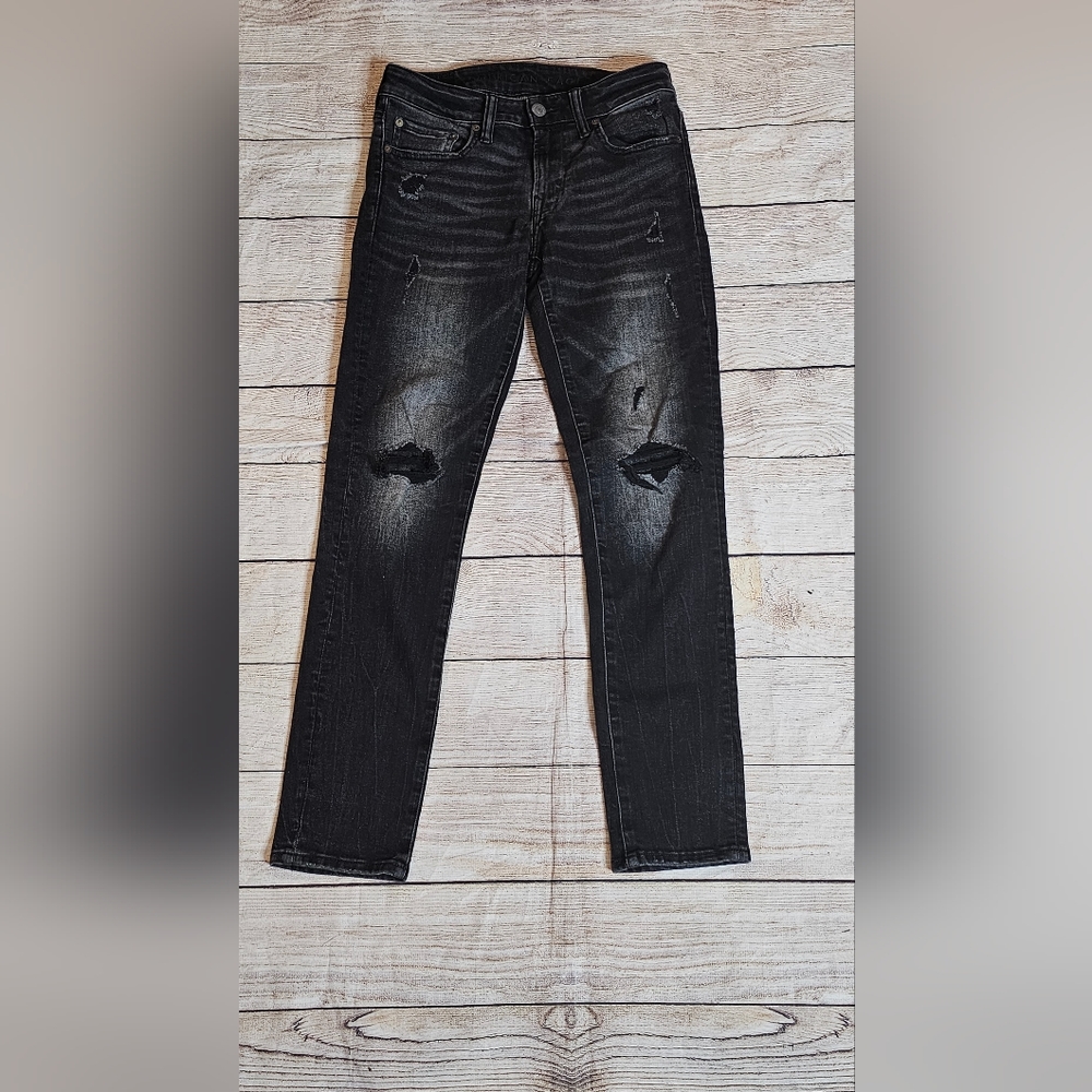 American Eagle Next Level Flex Distressed look Jeans